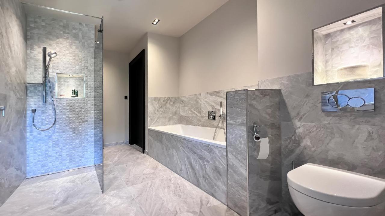 Aussergewoehnliche Ferienwohnung Stadtvilla Plauen Luaran gambar