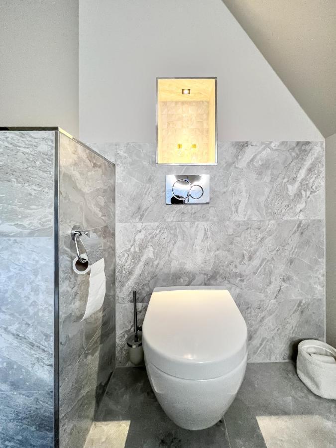 Aussergewoehnliche Ferienwohnung Stadtvilla Plauen Luaran gambar