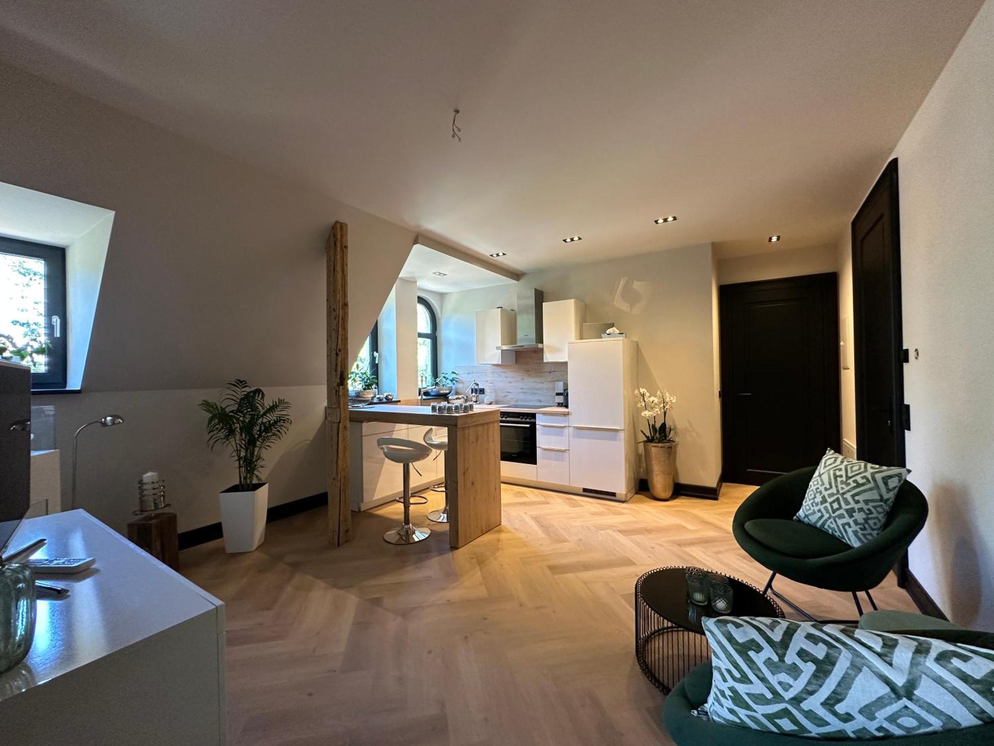 Aussergewoehnliche Ferienwohnung Stadtvilla Plauen Luaran gambar