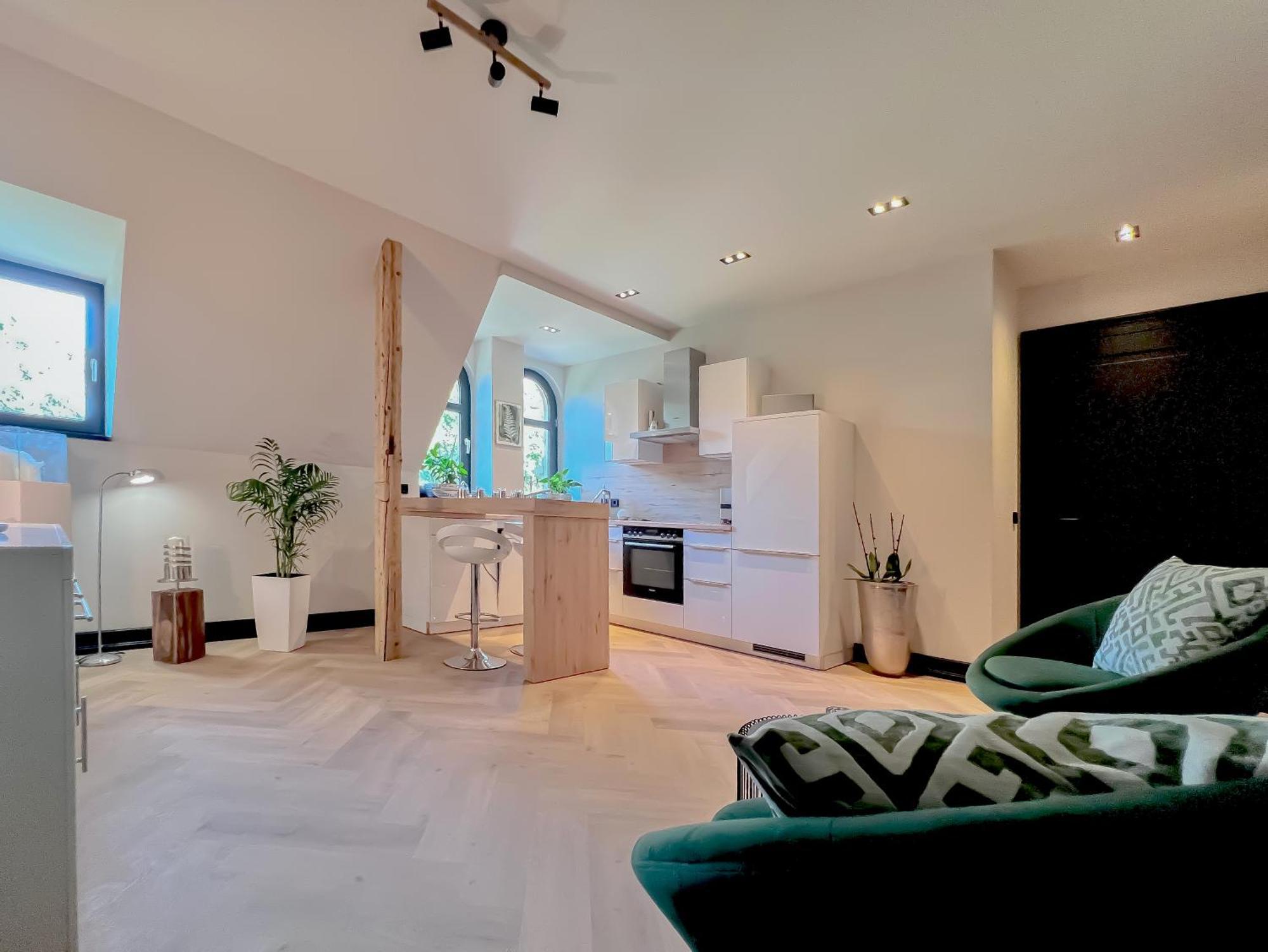 Aussergewoehnliche Ferienwohnung Stadtvilla Plauen Luaran gambar